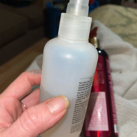 Mielle shampoo and volumizer - Picture 4 of 6